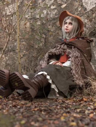 Doll from Bloodborne (Aloeveraiskawaii)