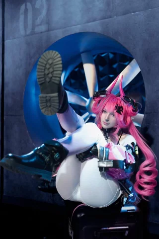 Yvonne cosplay by Hioshicos