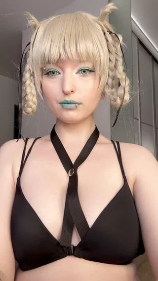 Kirari Momobami [Kakegurui] by (RadiantLilyMist)