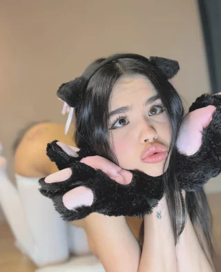 Loving kitty girl, with a heart of gold