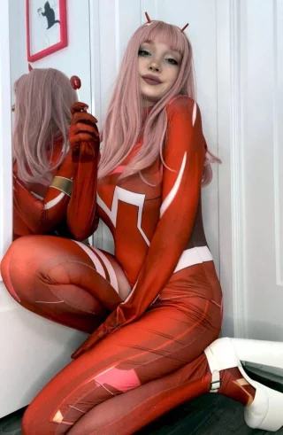 Zero Two cosplay by Lacey