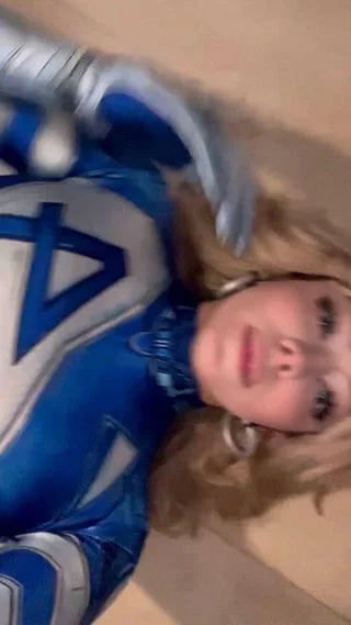 Invisible Woman [Fantastic Four] by (Dissociate)