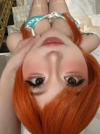 nami (pinkbraa) [one piece]