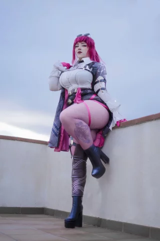 Kafka from Honkai (Kuroitsne)
