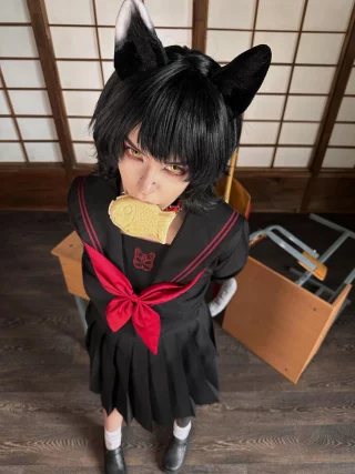 Izutsumi [Dungeon Meshi] school uniform by me (BakaFuwa)