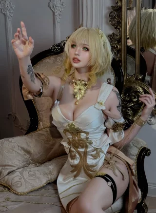 Aglaea from Honkai Star Rail by Nana