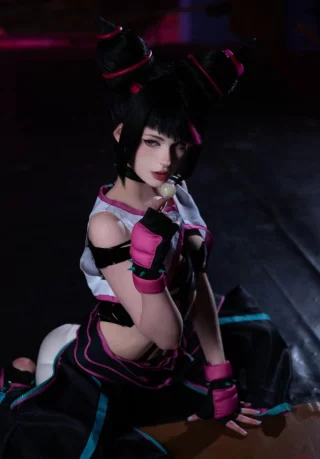 Juri Han by Ellie_Grau