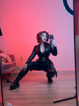 Blackwidow cosplay by Kuroitsne