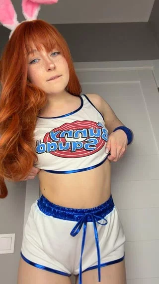 Lola Bunny from [Looney Tunes] (BarelyVisibleTaboo)