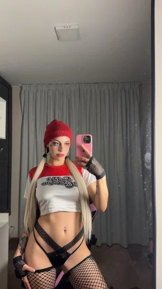 HARLEY QUINN [SUICIDE SQUAD] (SOPHIEEQUINN)