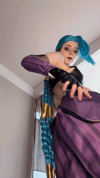 Jinx from [League of Legends] by (Kumi)