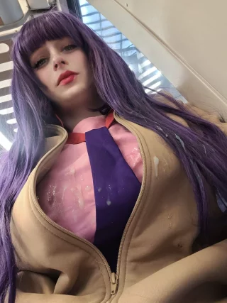 Hitagi returning from con (by me)