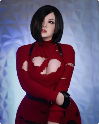 Ada just wants your attention on her