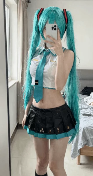 Miku cos by me 💙 (Yuricos)
