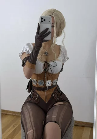 ciri by ciindae