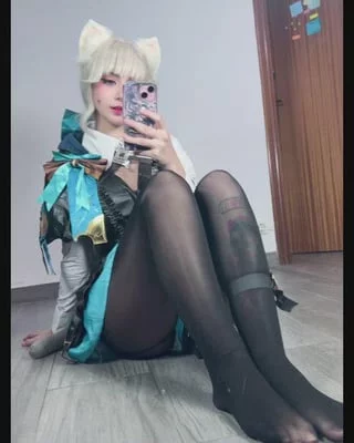 Would you be a good boy for mama cat... meow