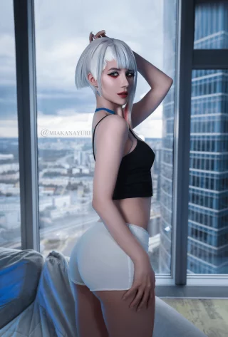 Lucy [Cyberpunk Edgerunners] by (Miakanayuri)