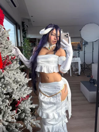Albedo from Overlord by Ana Nunez