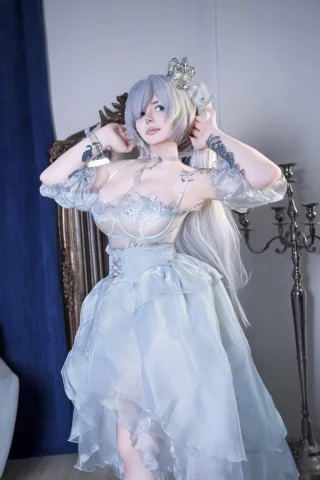 Cinderella [Nikke] by Kuroitsne