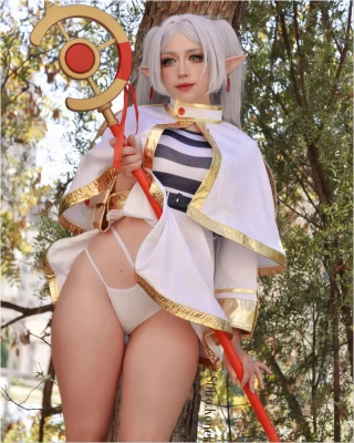 Frieren cosplay by me (Shiro_konekochan)