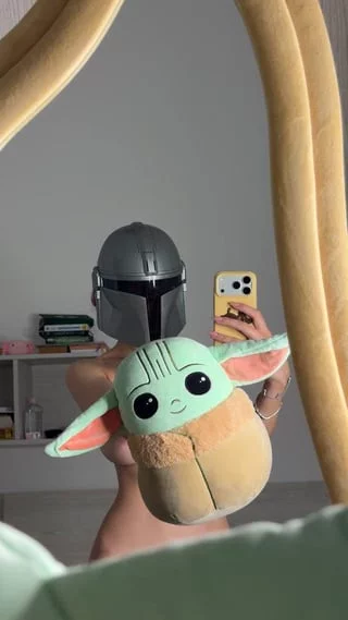 naked Mandalorian never looked so sexy