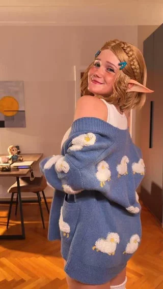 Zelda in our time (cosplay by Neyrodesu)
