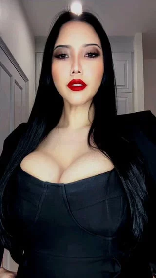 Morticia Addams (Aria) [Addams Family]