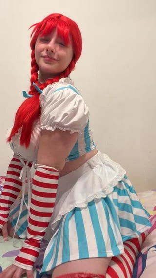 Wendy [Wendy`s] (FoxyUzumaki)