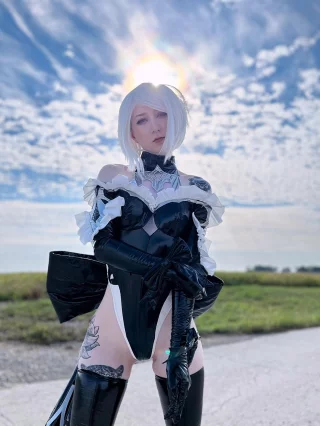 2B, NieR Automata by blightbrat