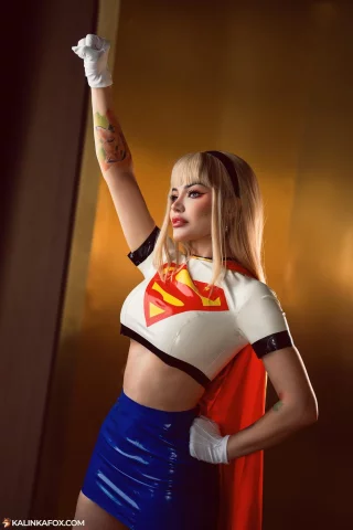 Supergirl by KalinkaFox [DC]