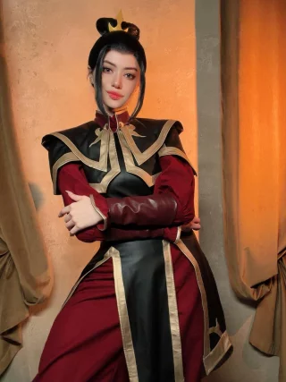 Azula from Avatar cosplay (Alina Becker)