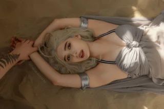 Daenerys Targaryen [Game of Thrones] by (Miakanayuri)