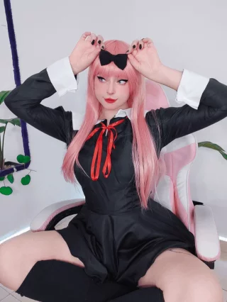 Chika Fujiwara by Lily