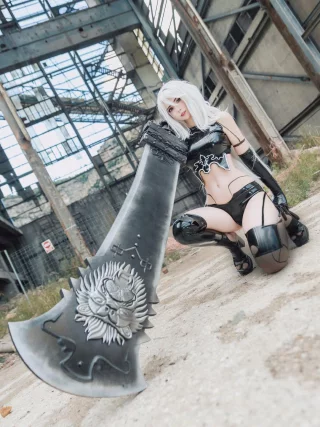 Sexy A2 cosplay (Aloeveraiskawaii)