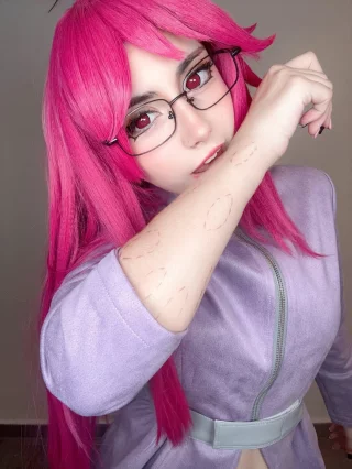 Karin - Naruto (Aloeveraiskawaii)
