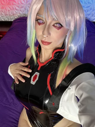 Lucy [Cyberpunk] by (Kaori)