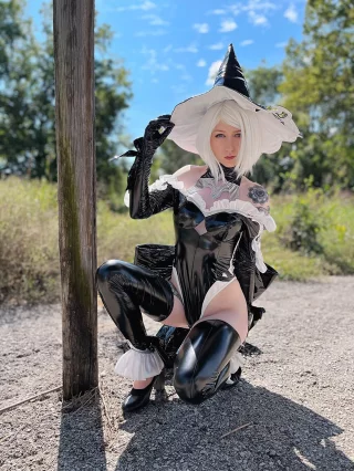 2B, NieR Automata by blightbrat