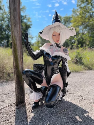 2B, NieR Automata by blightbrat