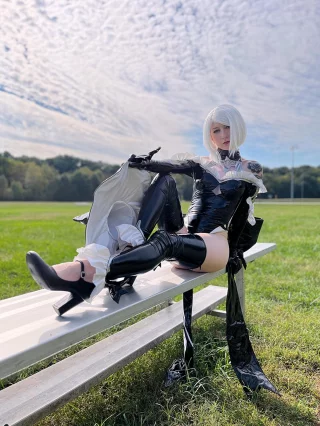 2B, NieR Automata by blightbrat