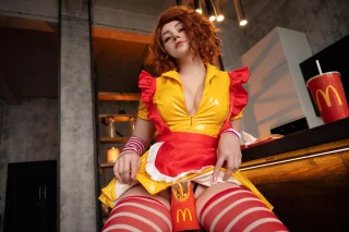 McMommy by Anastasia Komori