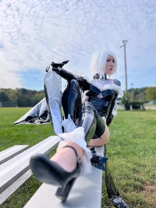 2B, NieR Automata by blightbrat