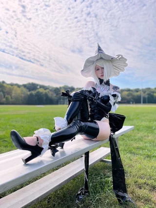 2B, NieR Automata by blightbrat