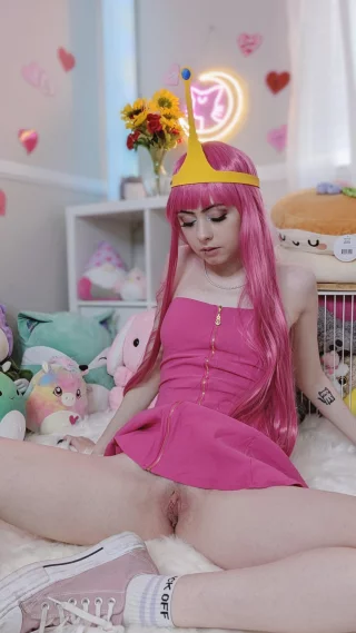 [Princess Bubblegum] (Adventure Time) by elunaxc (me)