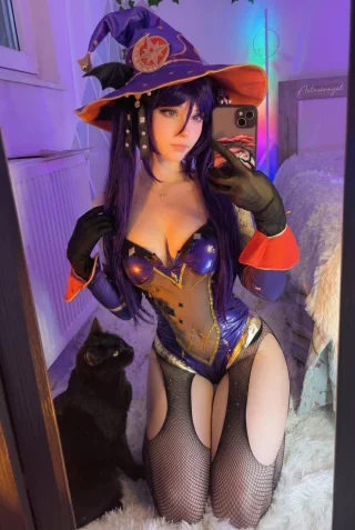 Mona (Astochka) [Genshin impact]