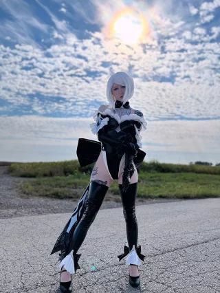 2B, NieR Automata by blightbrat