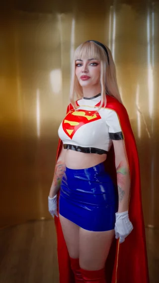 Supergirl by KalinkaFox [DC]